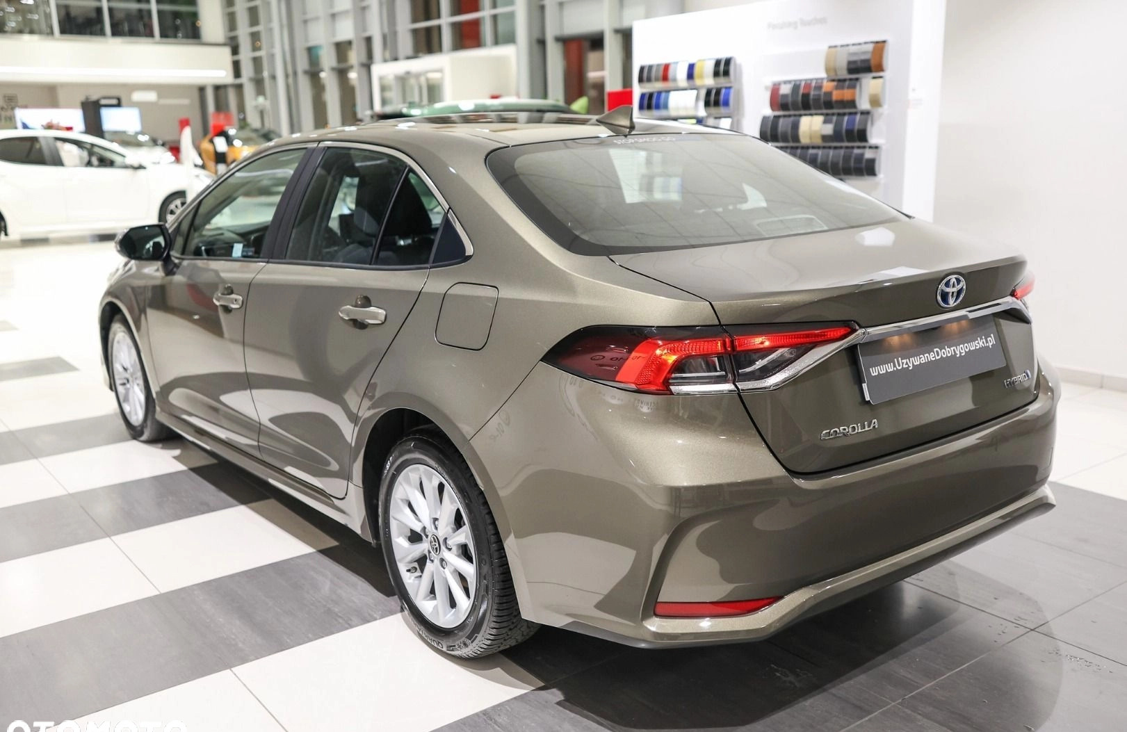 Toyota Corolla cena 94850 przebieg: 61000, rok produkcji 2022 z Łowicz małe 596